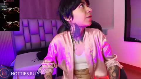 Juls online show from 06/26/26, 04:11
