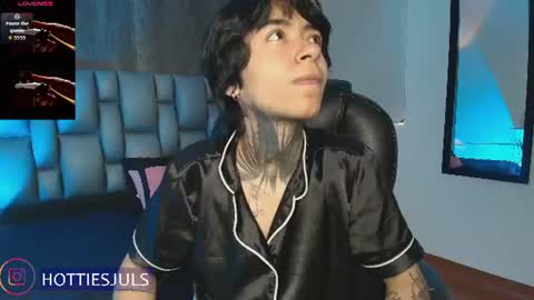 Juls online show from 07/15/26, 06:57