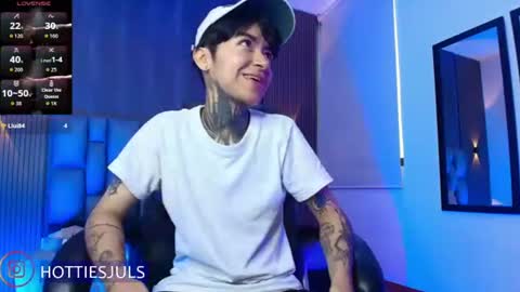 Juls online show from 07/28/26, 07:39