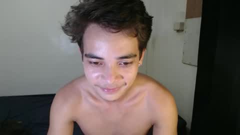 Snapshot of hottiespydie chatting on 12/05/25, 04:10 hottiespydie online show from 12/05/25, 04:10