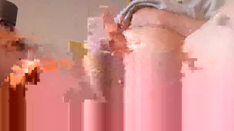 hottinrh2 online show from 04/25/26, 01:14