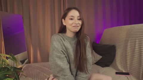 hottpeachh online show from 10/05/25, 04:05