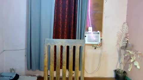 Snapshot of hotty_cassie chatting on 10/03/25, 08:44 cassie online show from 10/03/25, 08:44