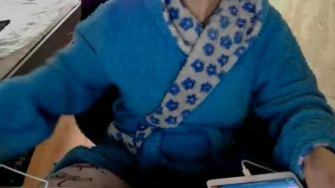 Mary online show from 04/10/26, 10:42