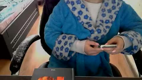 Mary online show from 04/26/26, 08:12