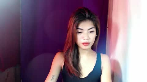 zeah online show from 10/15/25, 06:02