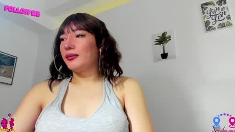 crishinahotty online show from 01/11/25, 07:06