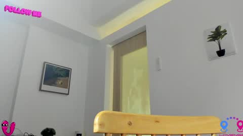 crishinahotty online show from 01/18/25, 05:41