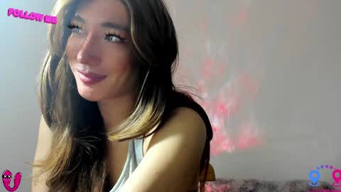 crishinahotty online show from 01/19/25, 11:45