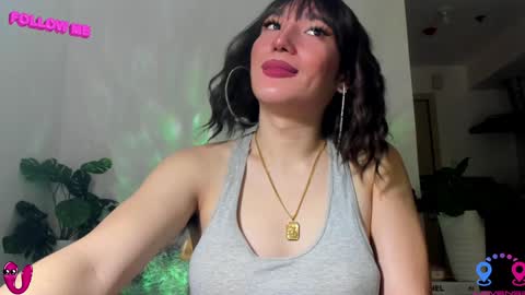 crishinahotty online show from 01/25/25, 04:23