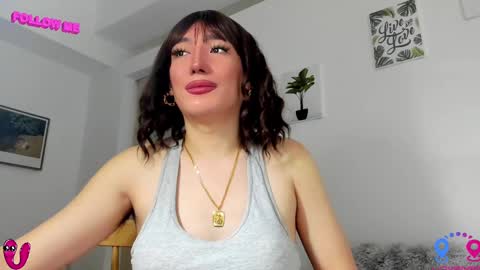 crishinahotty online show from 02/27/25, 12:21