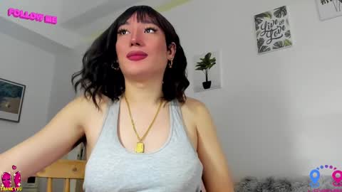 crishinahotty online show from 03/02/25, 02:08