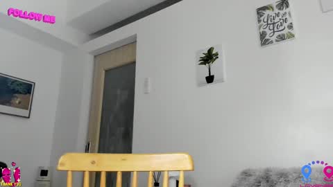 crishinahotty online show from 03/03/25, 09:00