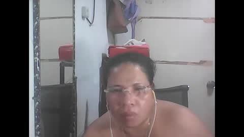 Snapshot of hottycrissy4u chatting on 01/07/26, 03:14 hottycrissy4u online show from 01/07/26, 03:14