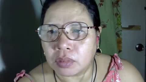 Snapshot of hottycrissy4u chatting on 05/05/26, 06:21 hottycrissy4u online show from 05/05/26, 06:21