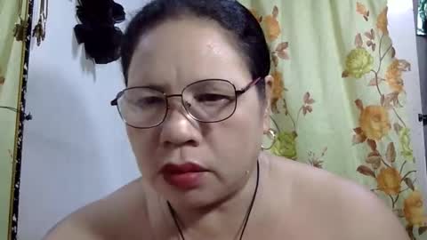 Snapshot of hottycrissy4u chatting on 05/27/26, 05:10 hottycrissy4u online show from 05/27/26, 05:10
