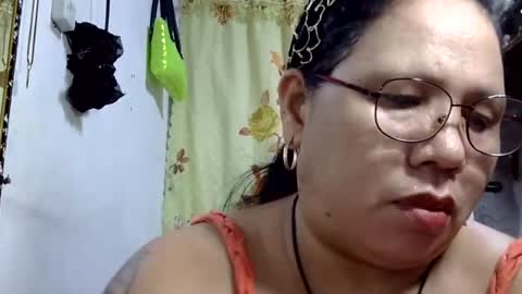 hottycrissy4u online show from 06/18/26, 01:04