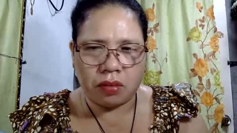 hottycrissy4u online show from 07/19/26, 07:17