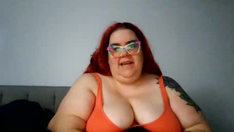 Snapshot of hotwife4685 chatting on 06/23/26, 06:39 hotwife4685 online show from 06/23/26, 06:39