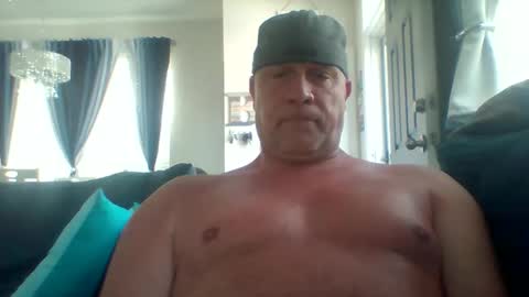 Snapshot of hotyummycock69 chatting on 04/17/26, 01:25 hotyummycock69 online show from 04/17/26, 01:25