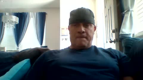 Snapshot of hotyummycock69 chatting on 05/23/26, 07:18 hotyummycock69 online show from 05/23/26, 07:18