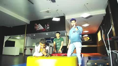 HOWENTS online show from 01/26/25, 12:37
