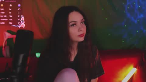 Snapshot of howtomeow chatting on 09/23/25, 04:54 Mia online show from 09/23/25, 04:54