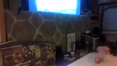 hoytme online show from 11/01/25, 03:52