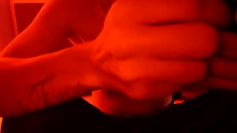 Snapshot of htxhrdz chatting on 11/17/25, 04:13 Big Mexican Dick online show from 11/17/25, 04:13