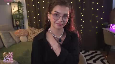 Diane online show from 07/10/26, 10:51
