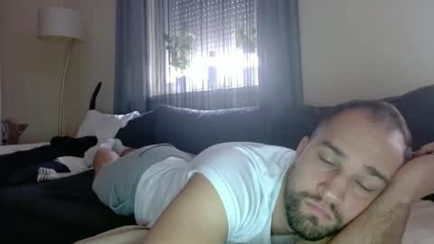 Snapshot of huerfano04 chatting on 11/17/25, 11:16 huerfano04 online show from 11/17/25, 11:16