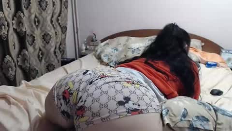 hugeassdevil online show from 10/03/25, 10:18