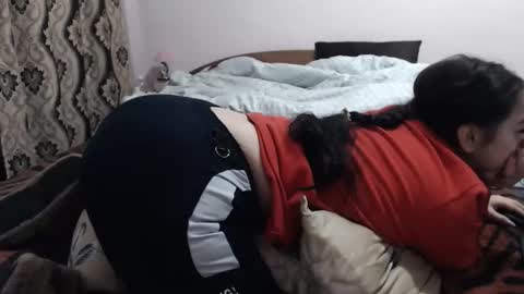 hugeassdevil online show from 10/21/25, 10:38