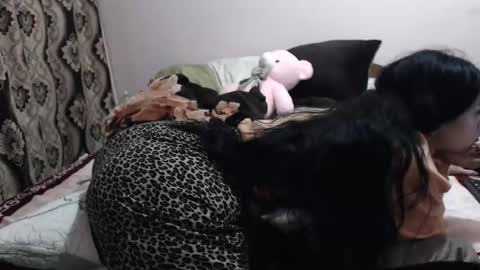 hugeassdevil online show from 12/01/25, 02:00