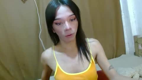 Snapshot of hugecock_caraxx chatting on 10/19/25, 02:23 Cara online show from 10/19/25, 02:23