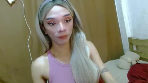 Snapshot of hugecock_caraxx chatting on 10/26/25, 06:52 Cara online show from 10/26/25, 06:52