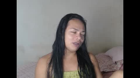 hugecockasian33 online show from 06/04/26, 11:38
