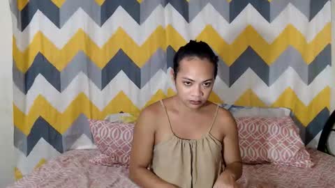 hugecockasian33 online show from 06/10/26, 12:37