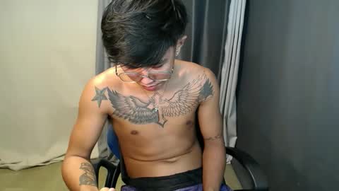 hugecockchristian online show from 09/25/25, 09:35