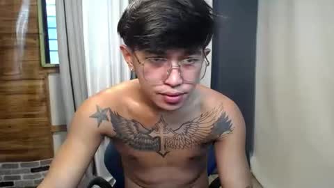 hugecockchristian online show from 10/07/25, 07:49