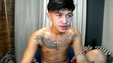 hugecockchristian online show from 10/30/25, 09:00