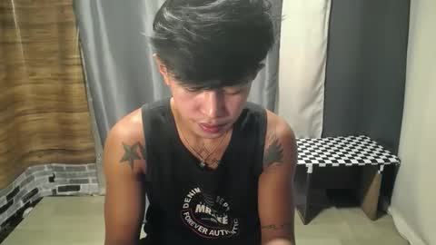 hugecockchristian online show from 12/15/25, 01:04