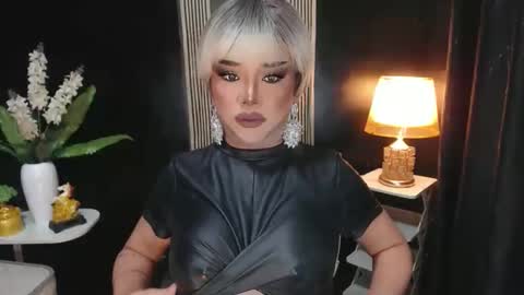 Christine online show from 04/27/26, 01:36