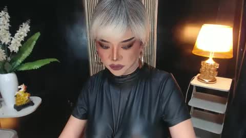 Christine online show from 04/28/26, 07:52