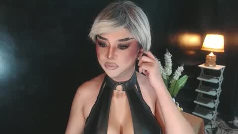 Christine online show from 05/18/26, 04:57