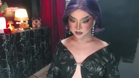 Christine online show from 06/12/26, 12:31