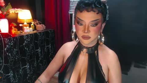 Christine online show from 06/18/26, 01:06