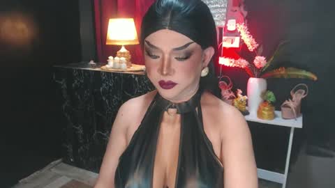 Christine online show from 06/30/26, 06:47