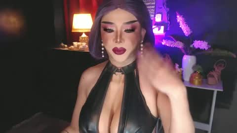 Christine online show from 07/02/26, 06:41