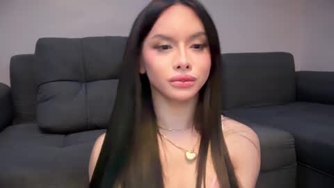Snapshot of hugecockeightine chatting on 02/11/25, 07:02 Tine Castillo online show from 02/11/25, 07:02